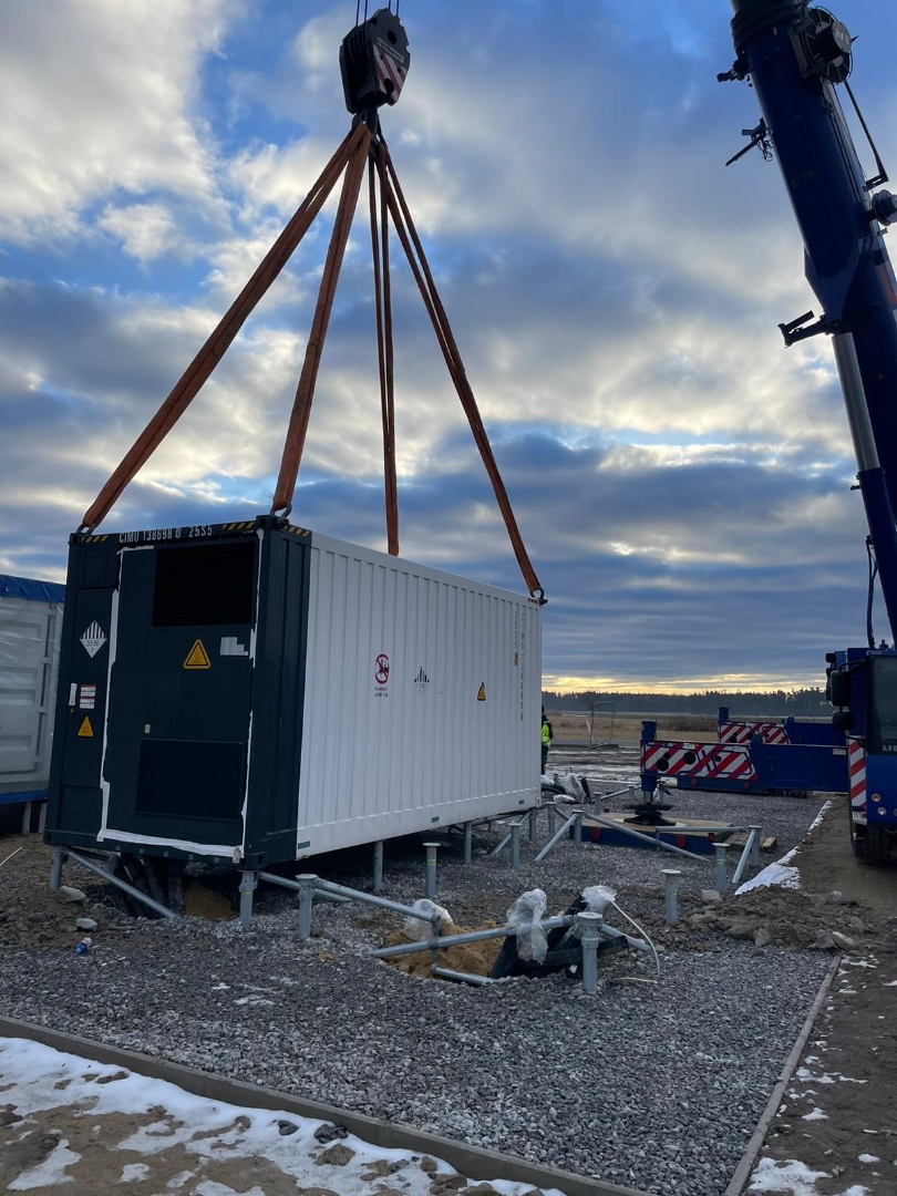 BESS on ground screws BAYO.S